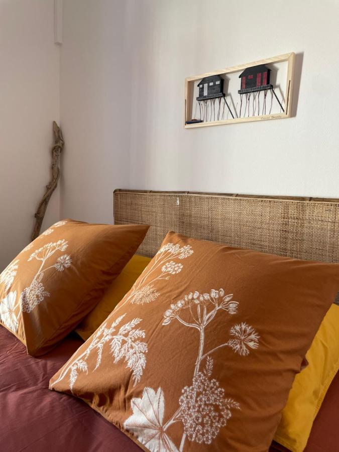 Villa Un Logement Cosy Proche Des Ports Gujan-Mestras Exterior foto